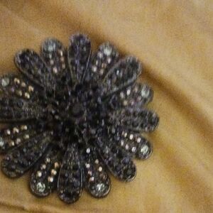 Elegant Black and Silver Floral Brooch